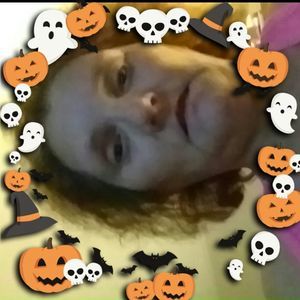 Meet your Posher, Pam